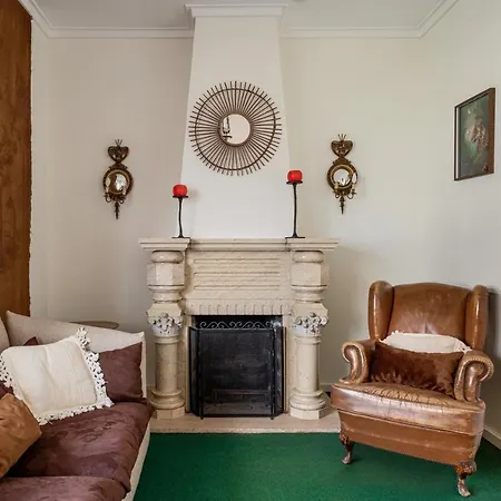 Apartment Joivy Vintage Flat With Terrace Lissabon