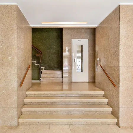Apartment Joivy Vintage Flat With Terrace Lisbon