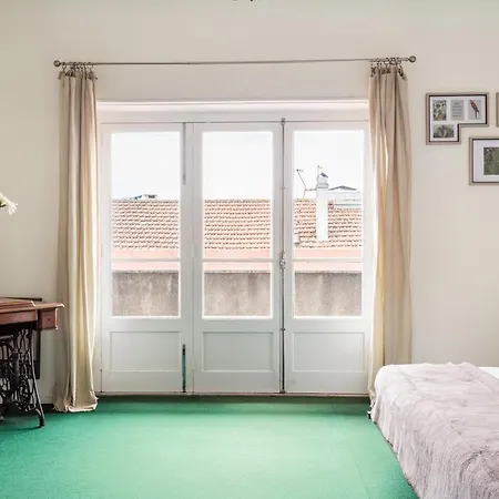 Joivy Vintage Flat With Terrace Apartment Lisbon
